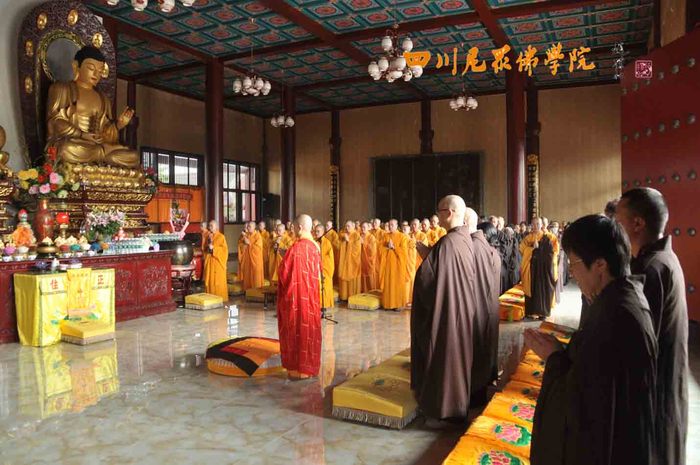 佛七法会圆满